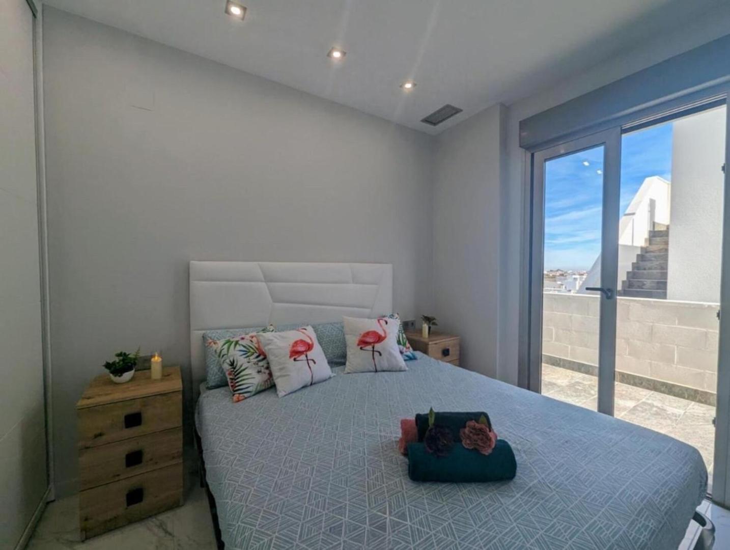 Fee4Me Villa, Pool, Roofterrace & Relax Alicante Eksteriør billede